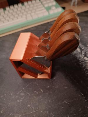 Cheese knife stand