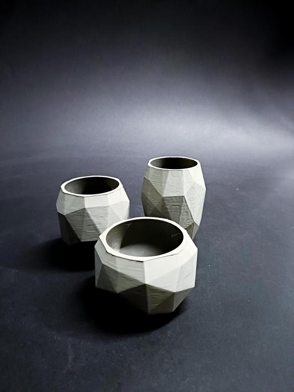 Polygonal cups