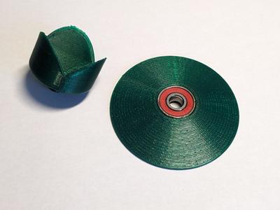 Rubick's Cube spinning stand