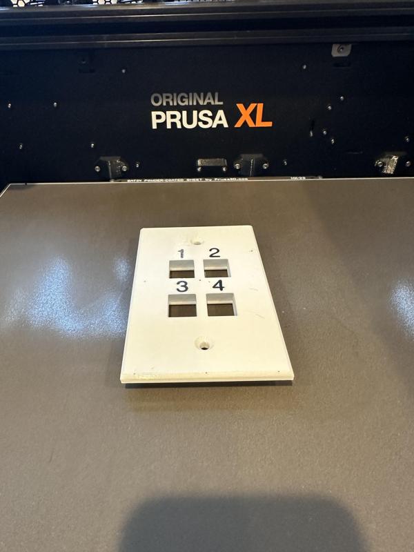 Thicker rim Quad Keystone Wallplate