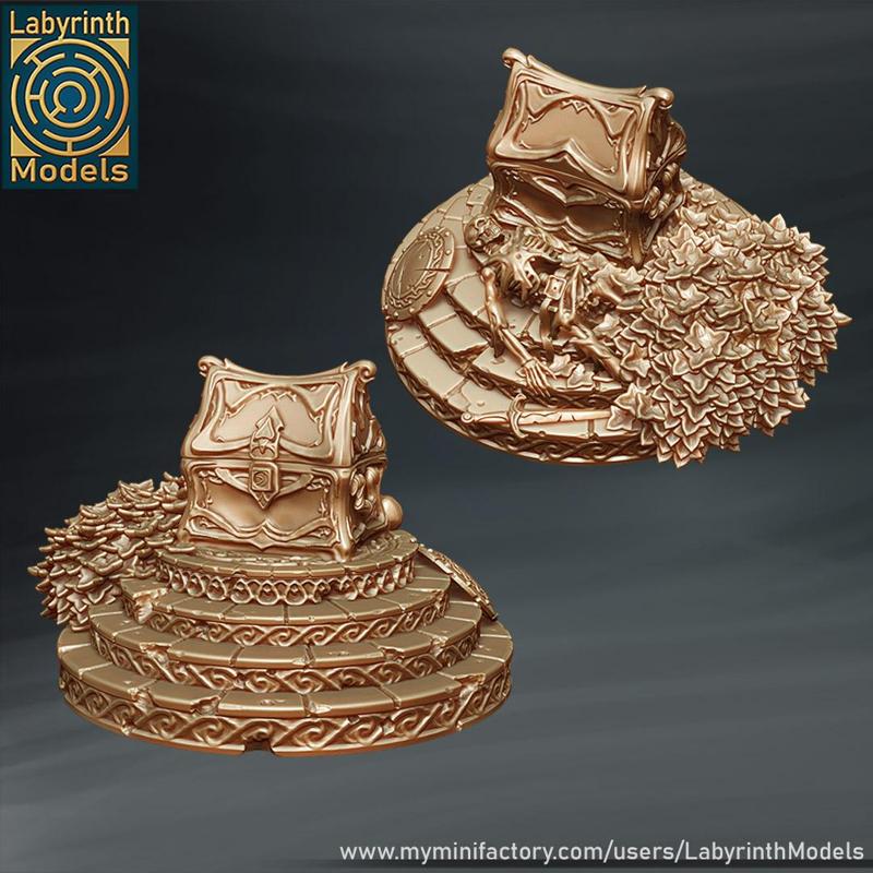Treasure Chest on Dais - 32mm scale