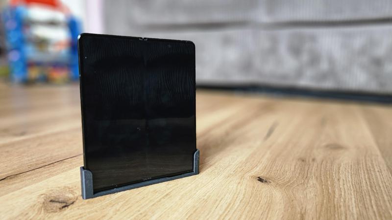 Samsung Galaxy Z Fold 3 Car Mount