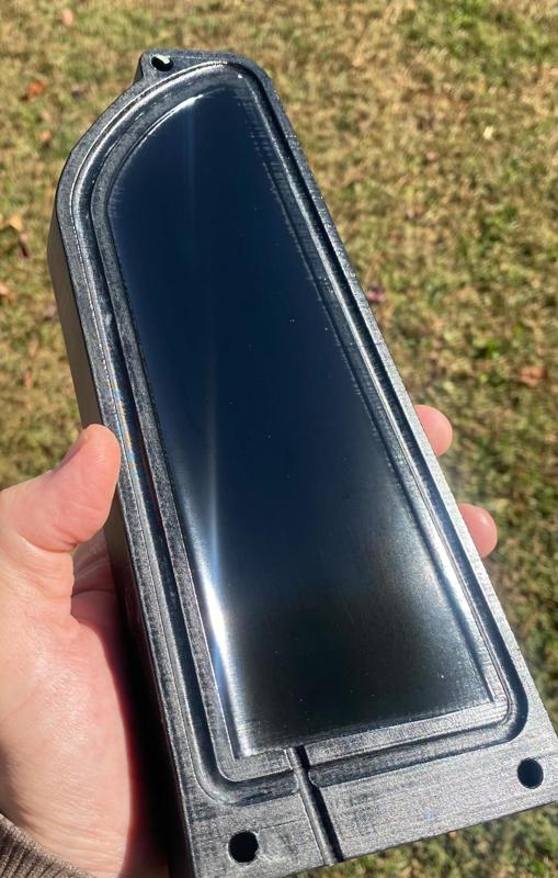 Mold for a carbon fiber IOM sailboat rudder - the IKUBI