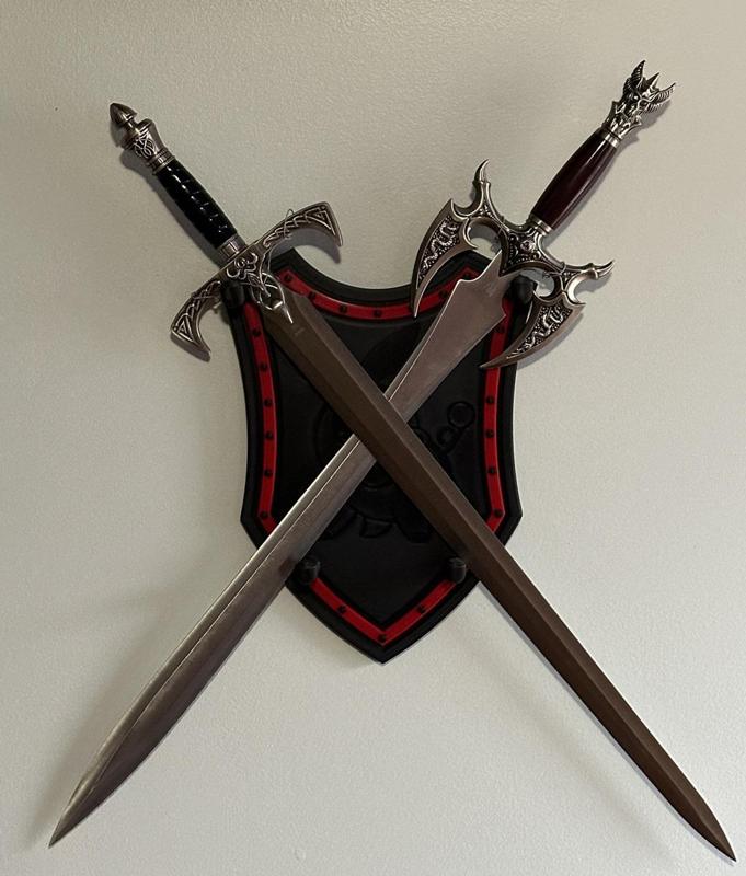 Shield / Sword Holder