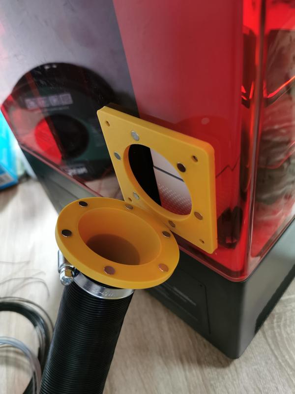 Elegoo Saturn 2 magnetic hose adapter