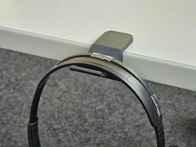 Headset desk hanger