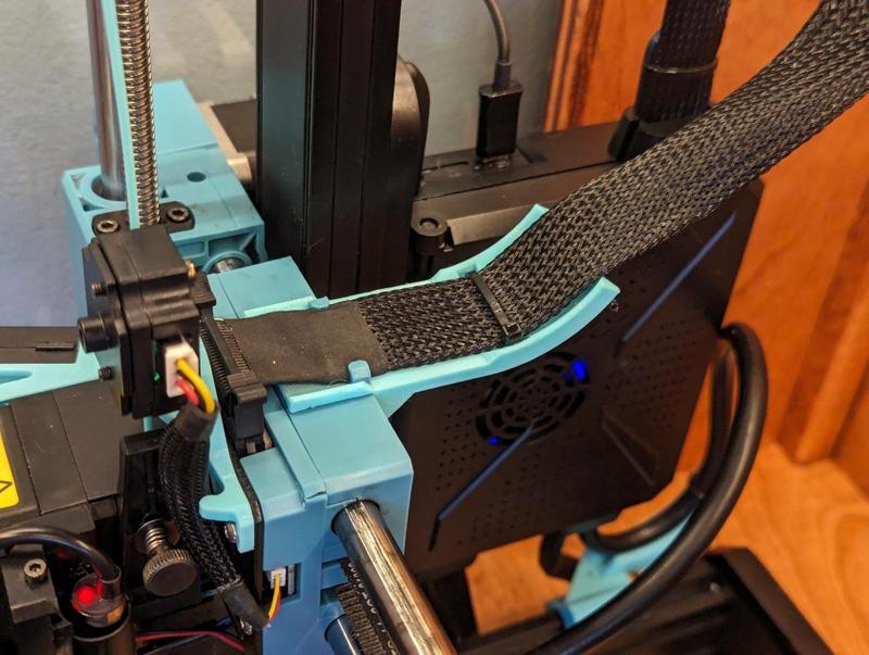 Sovol SV06 Plus extruder mounted cable support