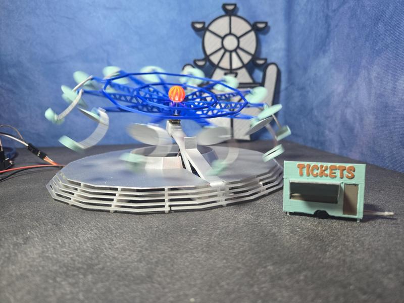 3D Printable Twister Ride Model H0