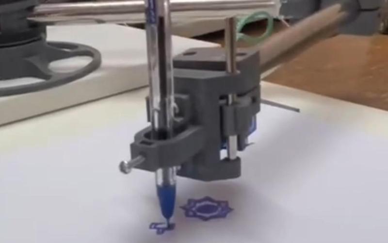 Check out the improved Scara pen slider feature on our Drawbot! Watch as it creates amazing designs with precision and accuracy. Perfect for artists and hobbyists alike!