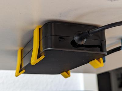 FÄSTA - Parametric Mounting Bracket