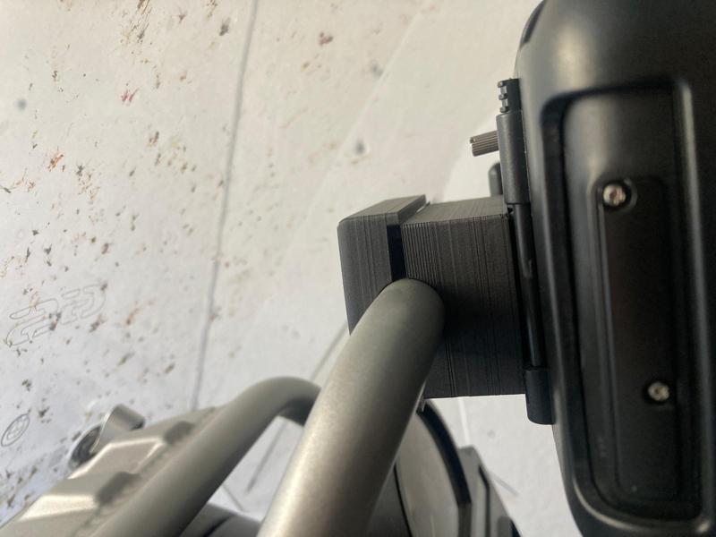Clamping block for navigation system on motorcycle (BMW-GS)
