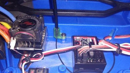 Traxxas Slash antenna mount