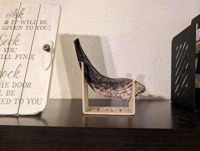 Shofar Stand