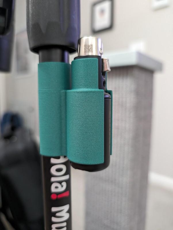 Shure MVX2U mic stand clip