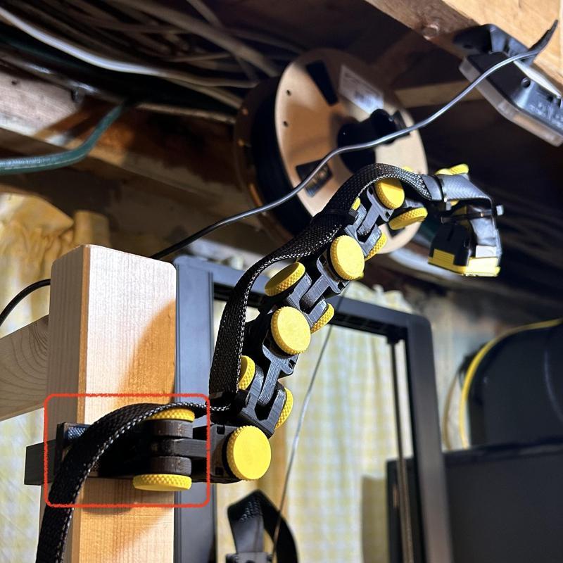 Articulating Raspberry Pi Camera Mount to IKEA IVAR