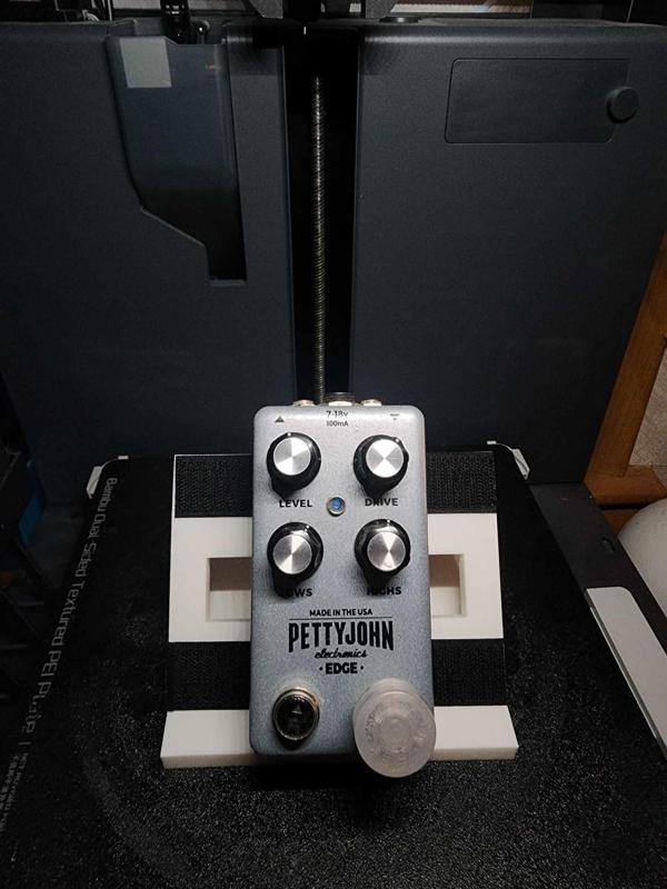 Guitar Pedal Stand