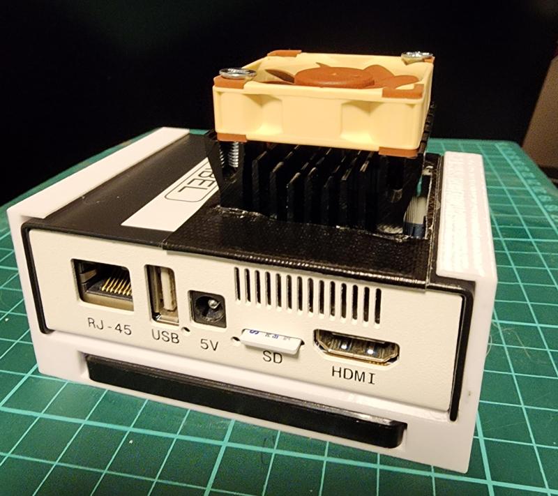 Odroid xu4 and SSD rack
