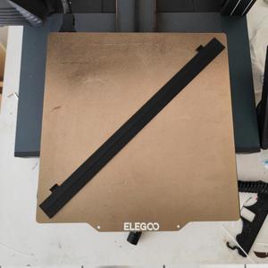 Basic poster holder