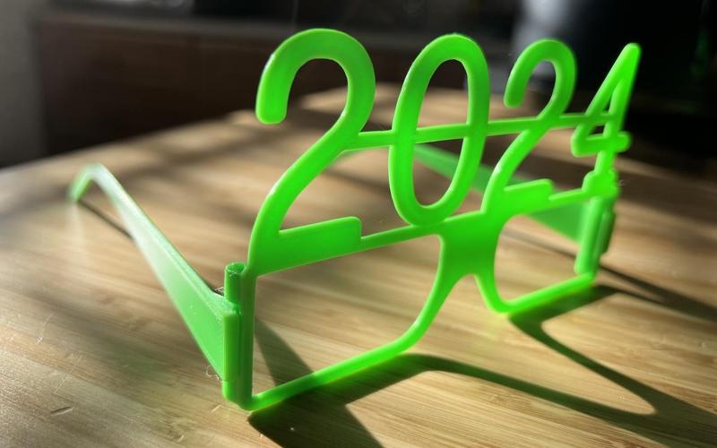 2024 NYE Glasses