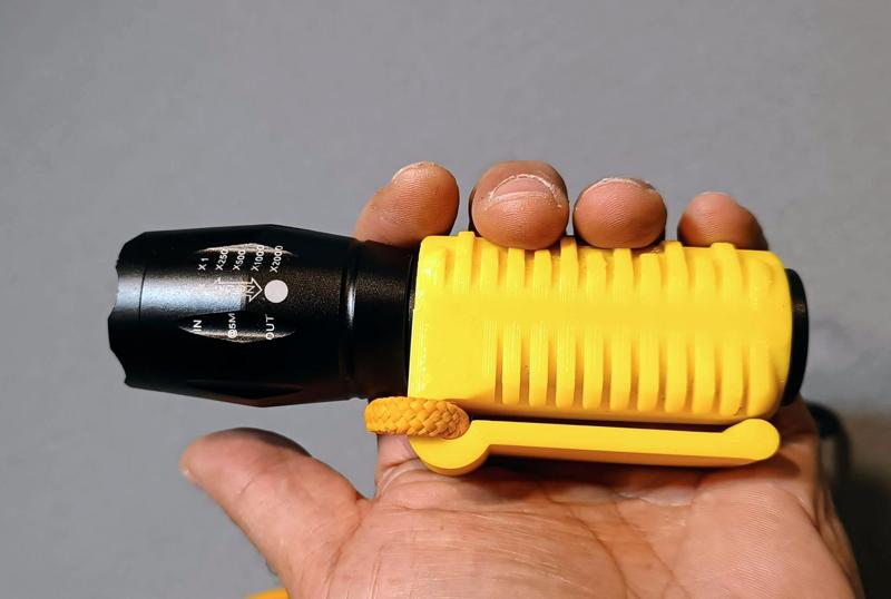 Camper Scout Light with a Stylish Clip Accessory