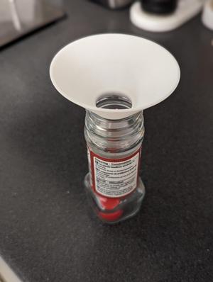 Spice / Herb / Salt / Pepper Funnel