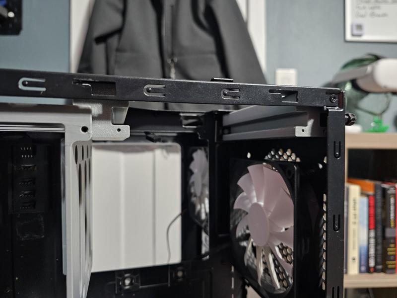 Fractal Design Node 804 Drive Bay Rails