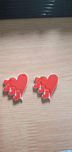 Heart-shaped earring