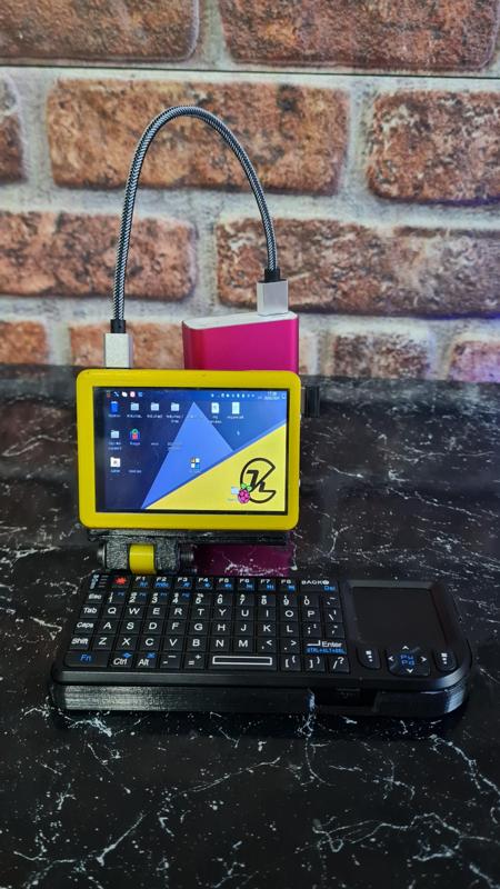 Rasp Case Cyberdeck V1.1 (RCC V1.1)