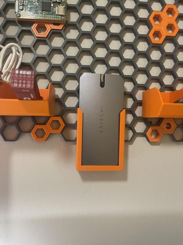 Satechi Macbook Dock Holder