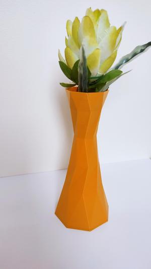 Vase 3