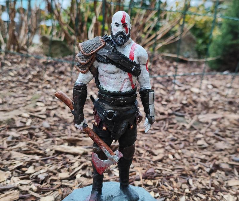 Kratos [God Of War] Folding Statue