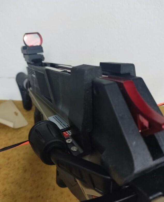 Cobra to Adder magazine holder