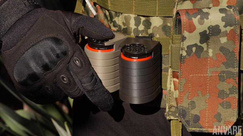 H8R Revolver Magazine Clip Dispenser Holster Airsoft