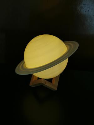 Saturno Replica 100%. Saturn Lamp.