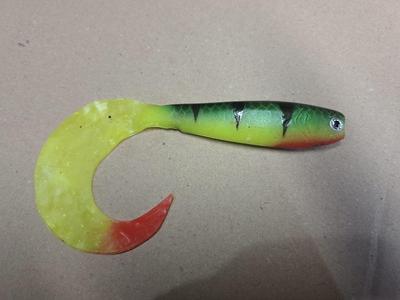AM bait fish 12cm twister model / form for predator fishing