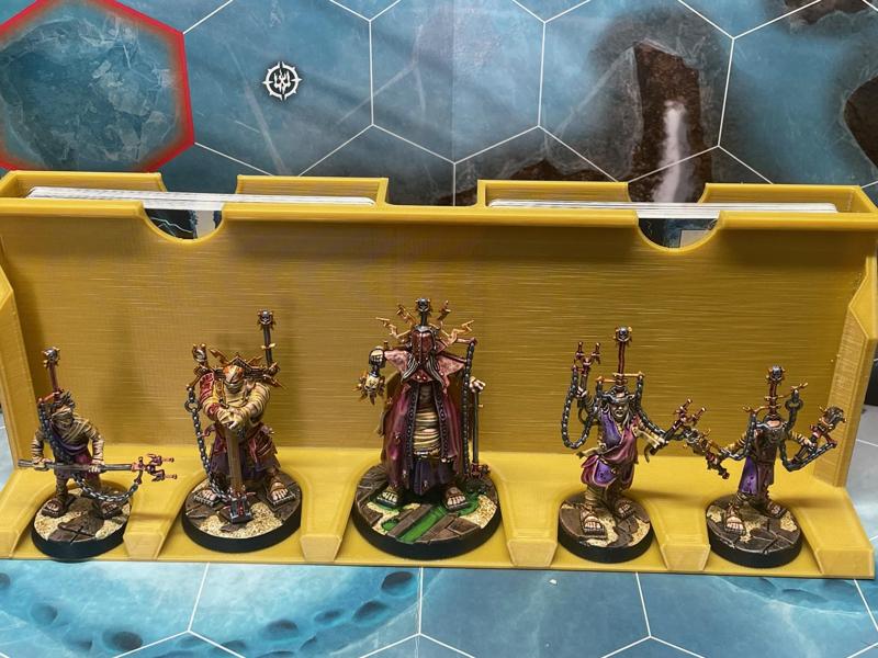 HOLDER FOR BRETHREN OF THE BOLT, WAR HAMMER UNDERWORLDS, Wintermaw