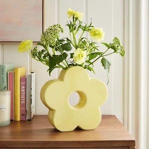 Minimalist flower vase🌸 decoration