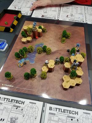 HEXTECH - Hex Hills - Simple Hex Hills (Free) - Desert Map Pack (Battletech Compatible Hex Hills)