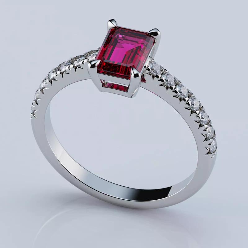 Fish Tail Ring Style Emerald 7x5