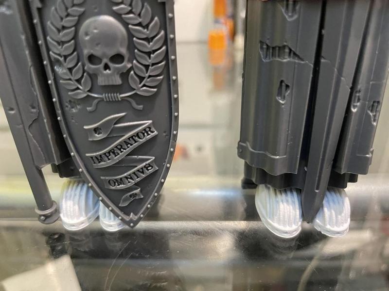 Basilicanum statue boots - WH40k