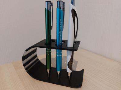Pen holder