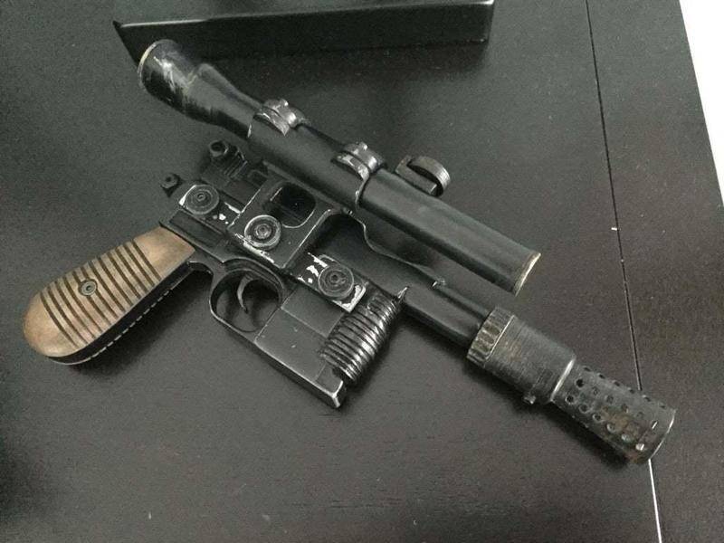 Han Solo Blaster (DL-44)