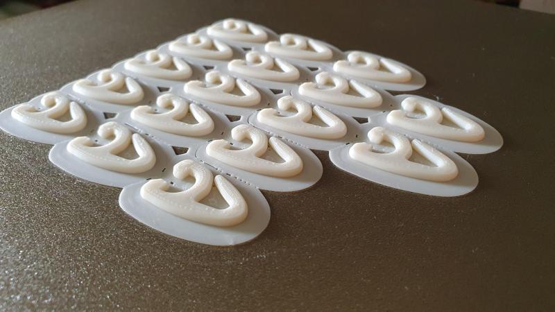 Háček "A" - na záclony