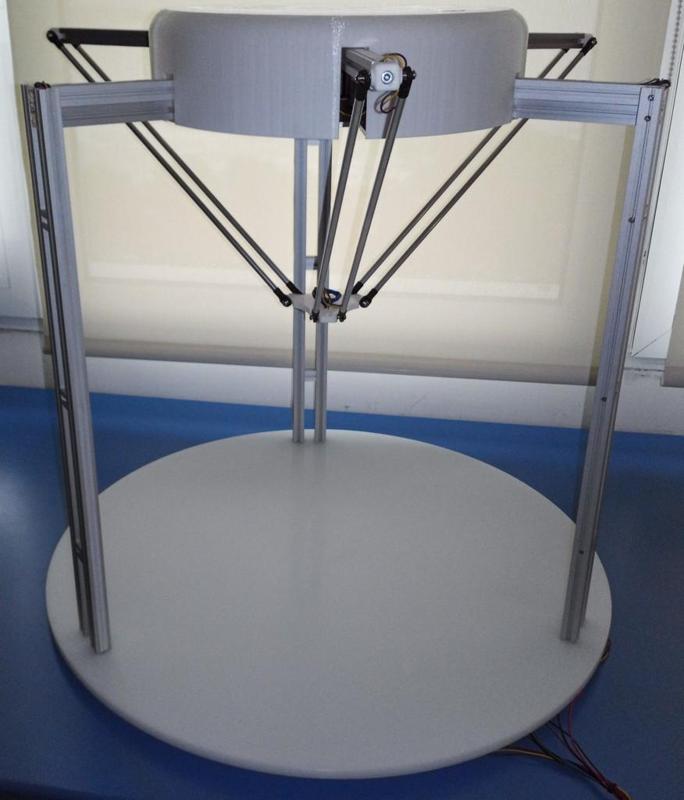 Robot arms. Delta type. MECADUINO