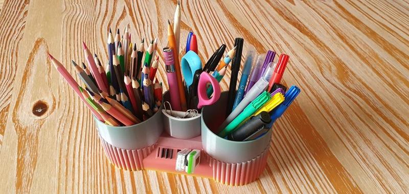 Pot à crayon multifonction 