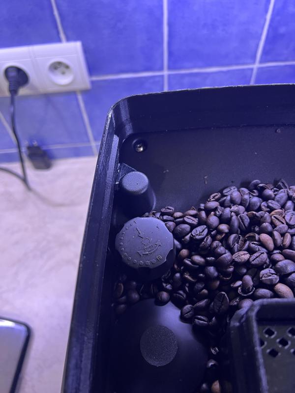 Philips 3200 Series Espresso Machine little helper