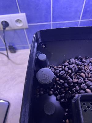 Philips 3200 Series Espresso Machine little helper