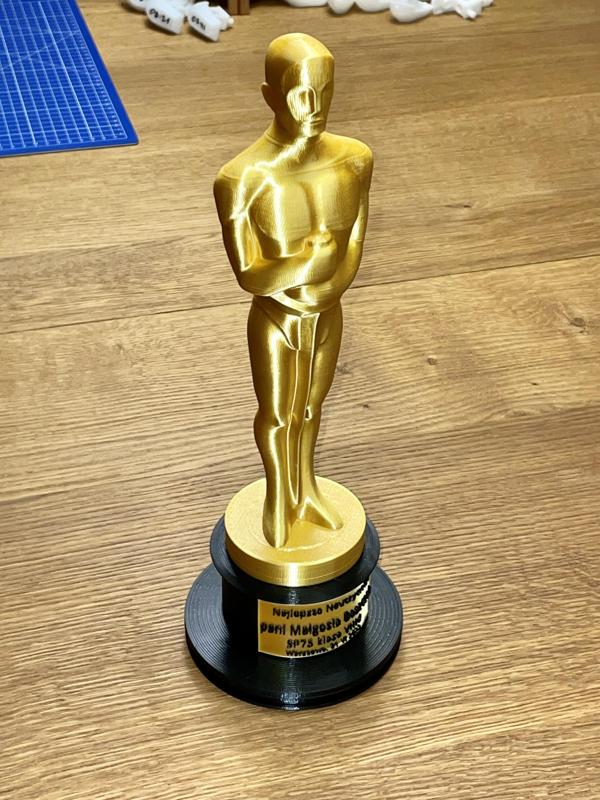 Oscar statue