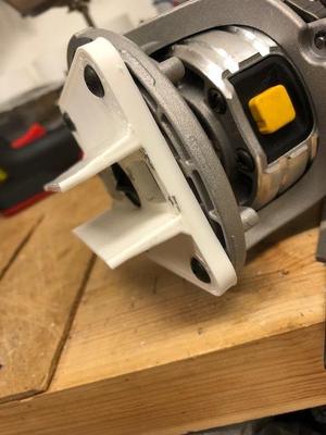 V-Slot routing jig for dewalt 611