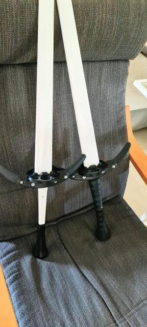 Rawling sword short blade guard